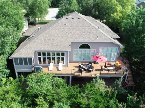 We are a expert deck builder near Leawood KS.