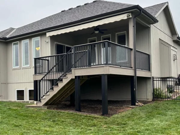 We are a remarkable vinyl deck builder near Savannah MO.