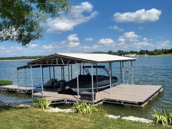 We are a premier deck builder near Lake of the Ozarks.