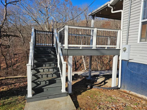 We are a leading Vinyl deck builder near Macon MO.